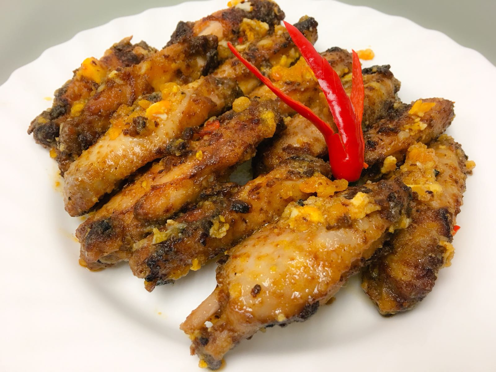 Salted Egg Yolk Chicken Wings